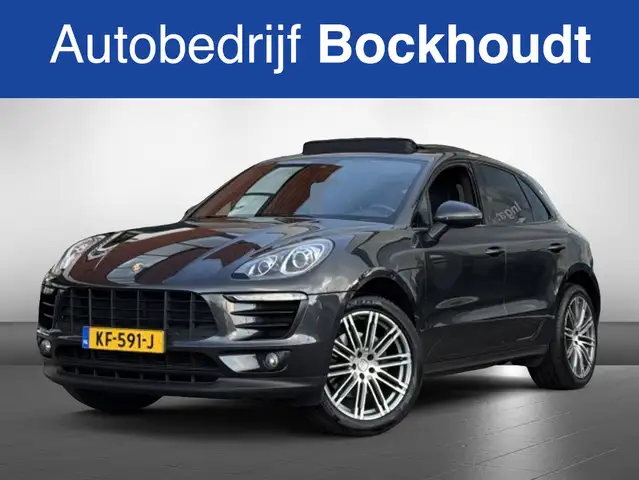 2016 Porsche Macan in Grey for sale