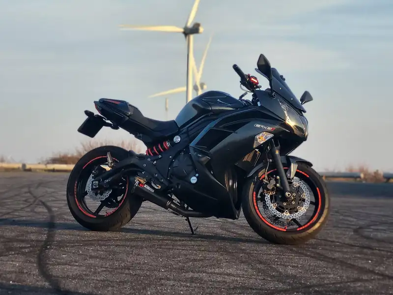 Kawasaki ER-6f - foto 5