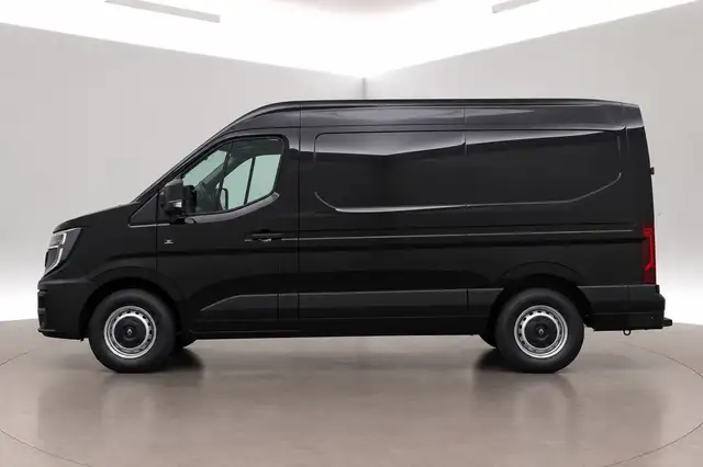 Renault Master view 2