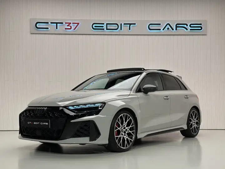 Audi RS3 2025