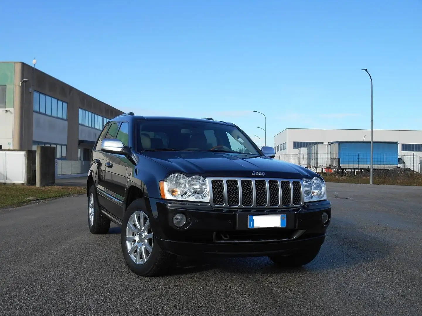 Jeep Grand Cherokee Overland Noir - 1