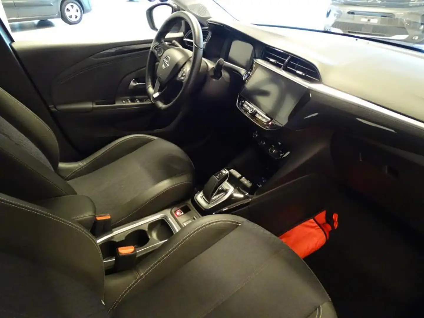 Opel Corsa 50kWh e-GS Gris - 2