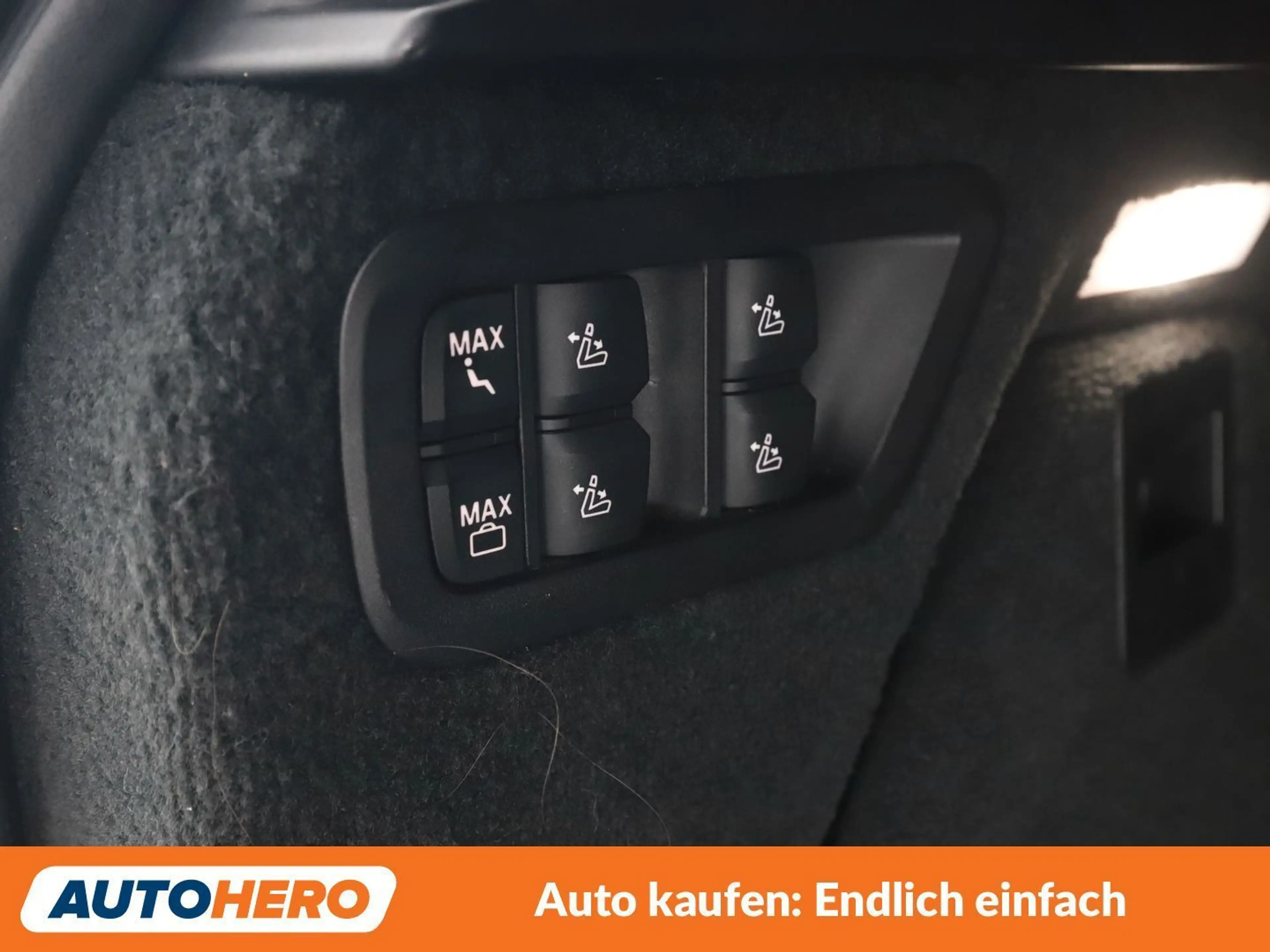 BMW X7 xDrive 30d — photo 35