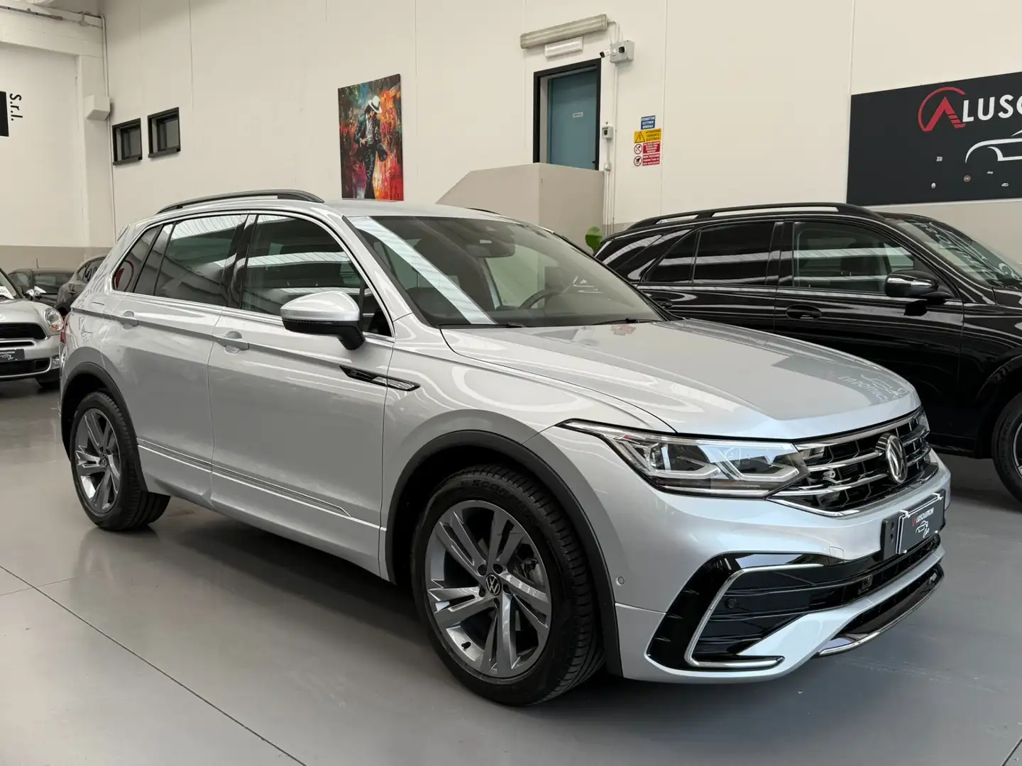 Volkswagen Tiguan 1.5 TSI 150 CV DSG ACT R-Line Argento - 1