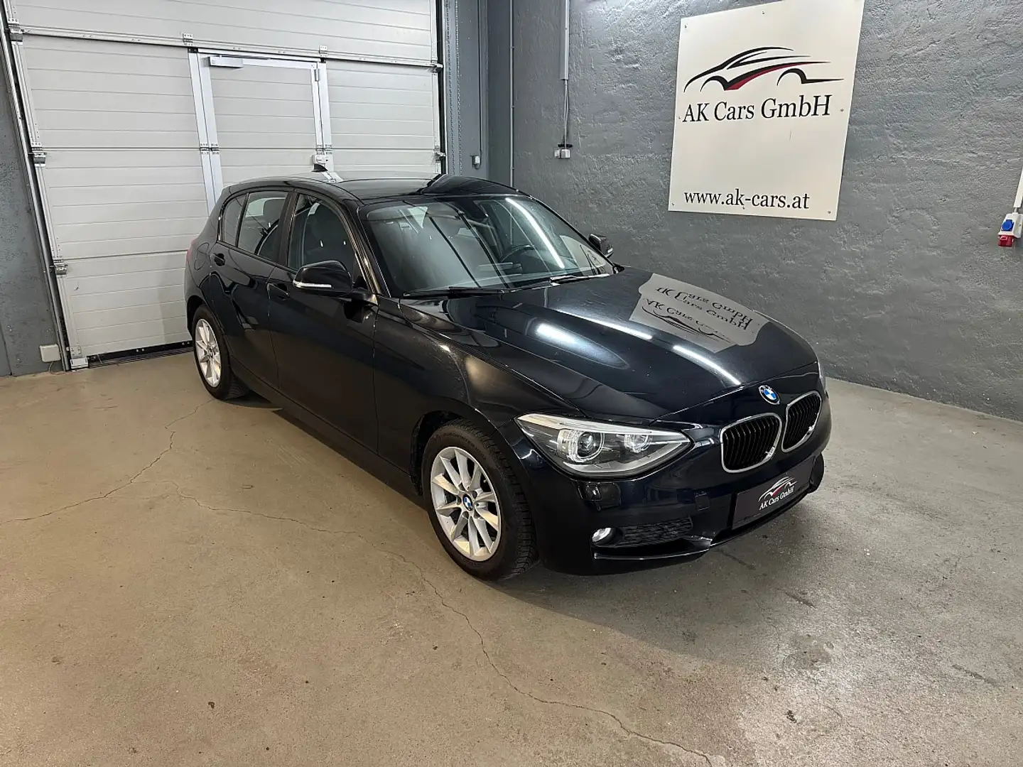 BMW 120 d xDrive Österreich-Paket*Kamera*Steuerkette Er... Schwarz - 2