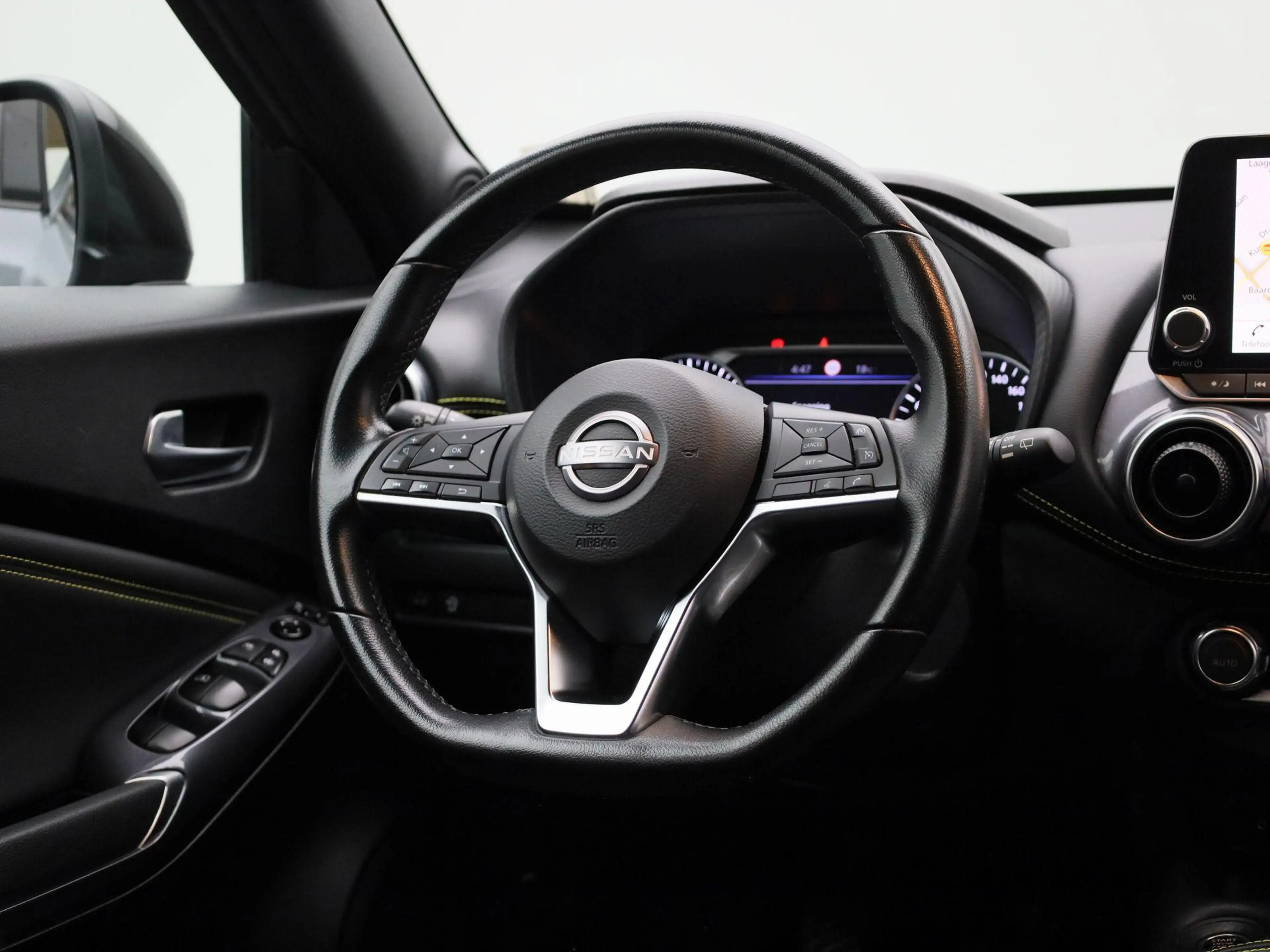 Nissan Juke 1.0 DIG-T Kiiro — photo 9