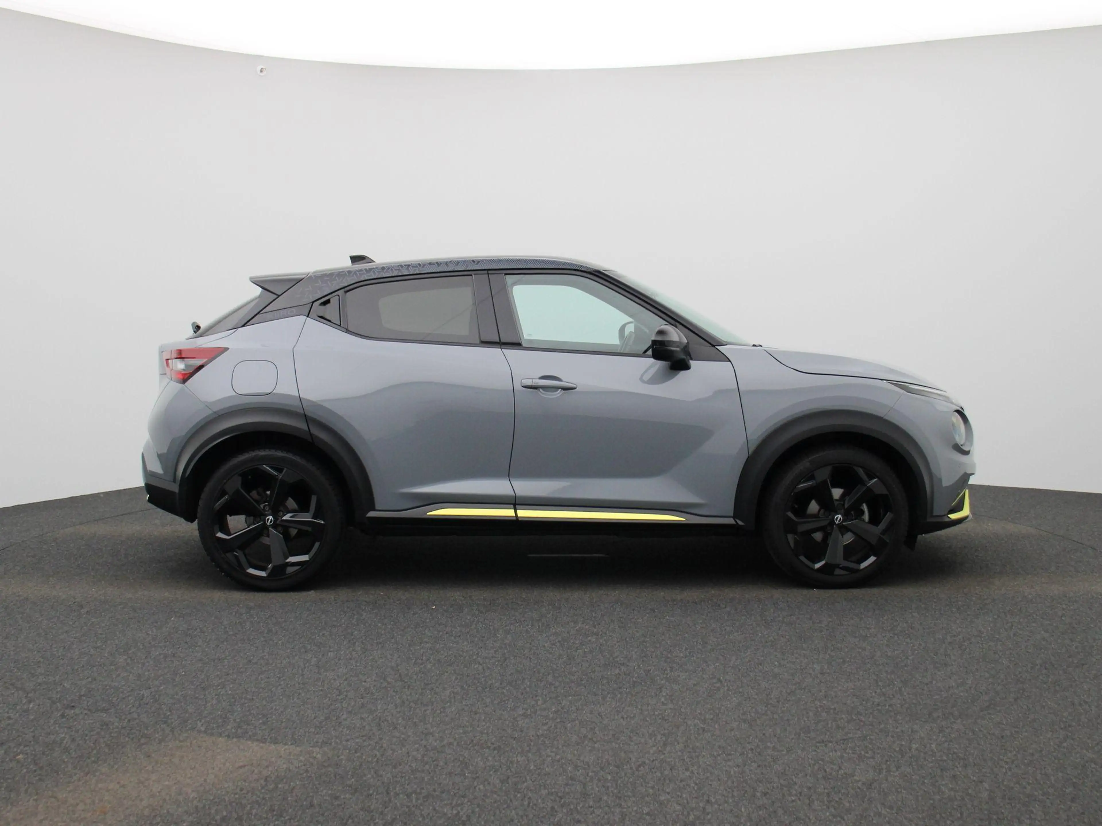Nissan Juke 1.0 DIG-T Kiiro — photo 6