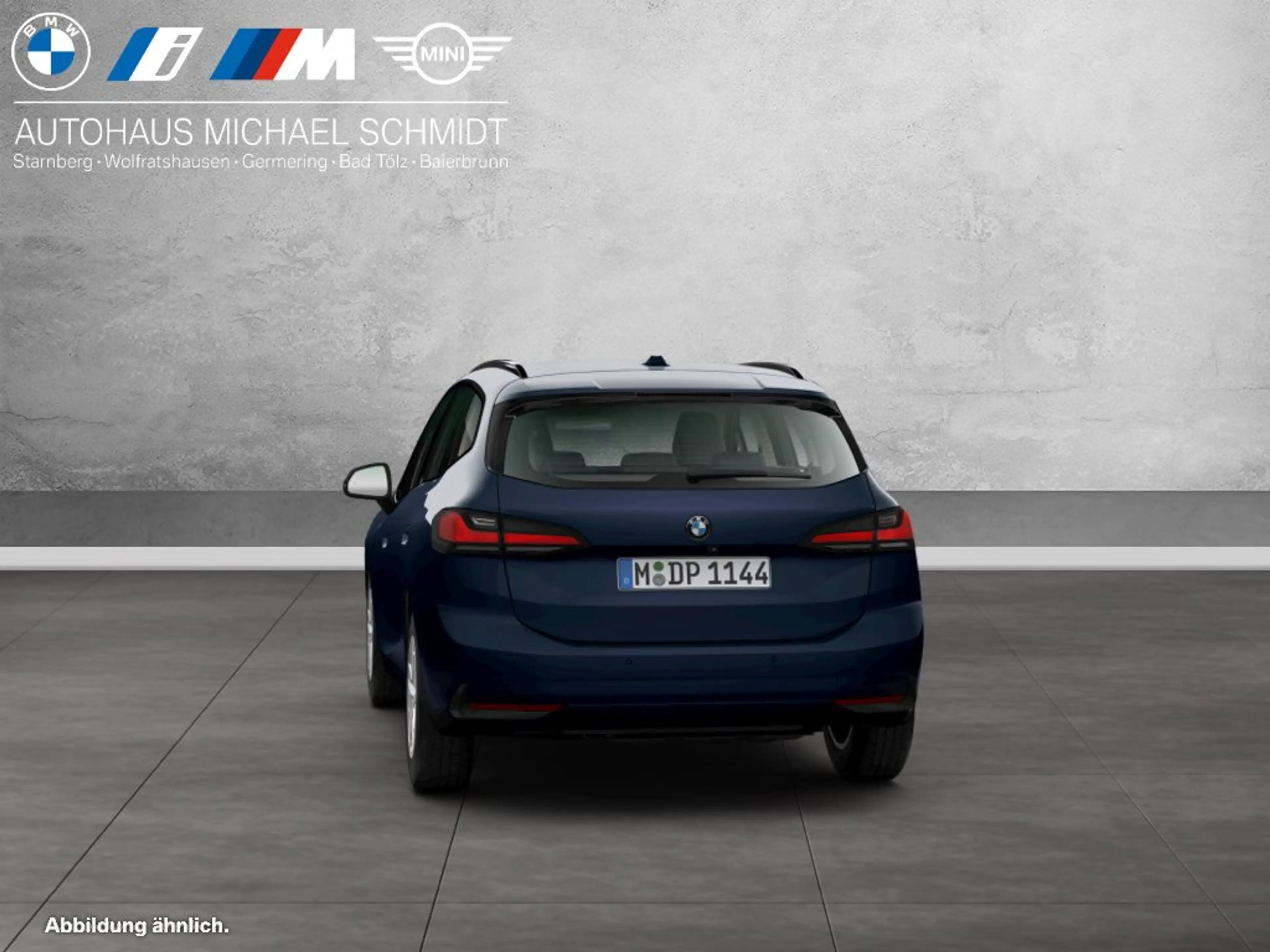 BMW 216 i Active Tourer — photo 7