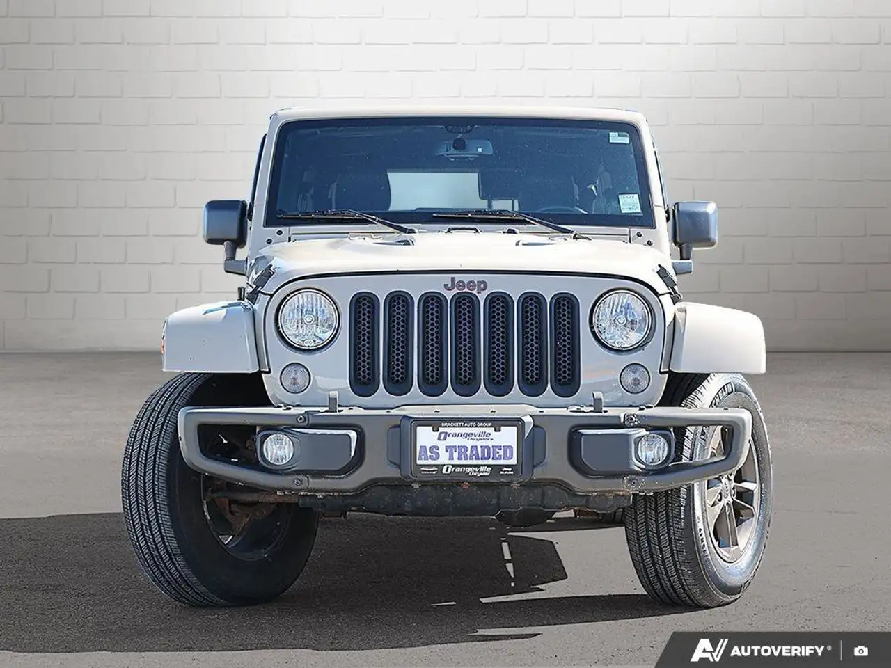 Jeep Wrangler снимка Jeep Wrangler