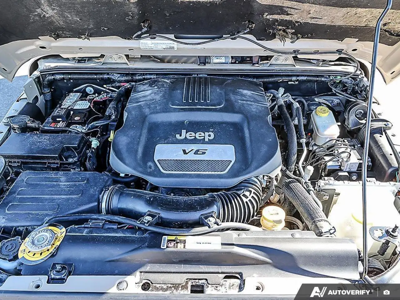Jeep Wrangler снимка Jeep Wrangler
