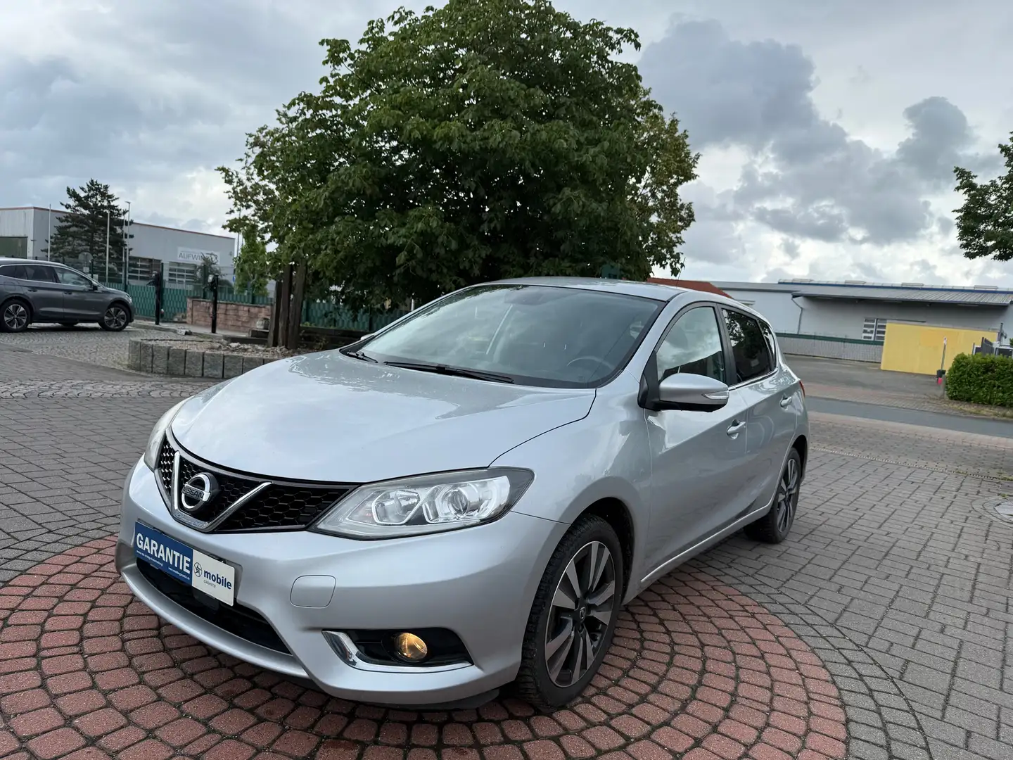 Nissan Pulsar Tekna 360* KAMERA+NAVI+SPURH+KEYLESS Grau - 1