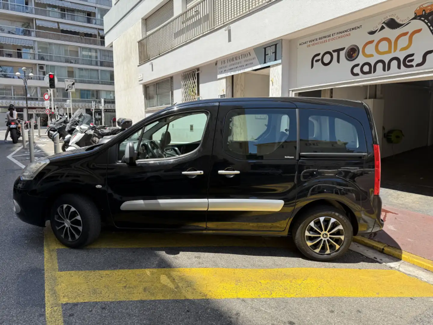 Citroen Berlingo 1.6 VTI 95CH BIVOUAC 4P Noir - 2