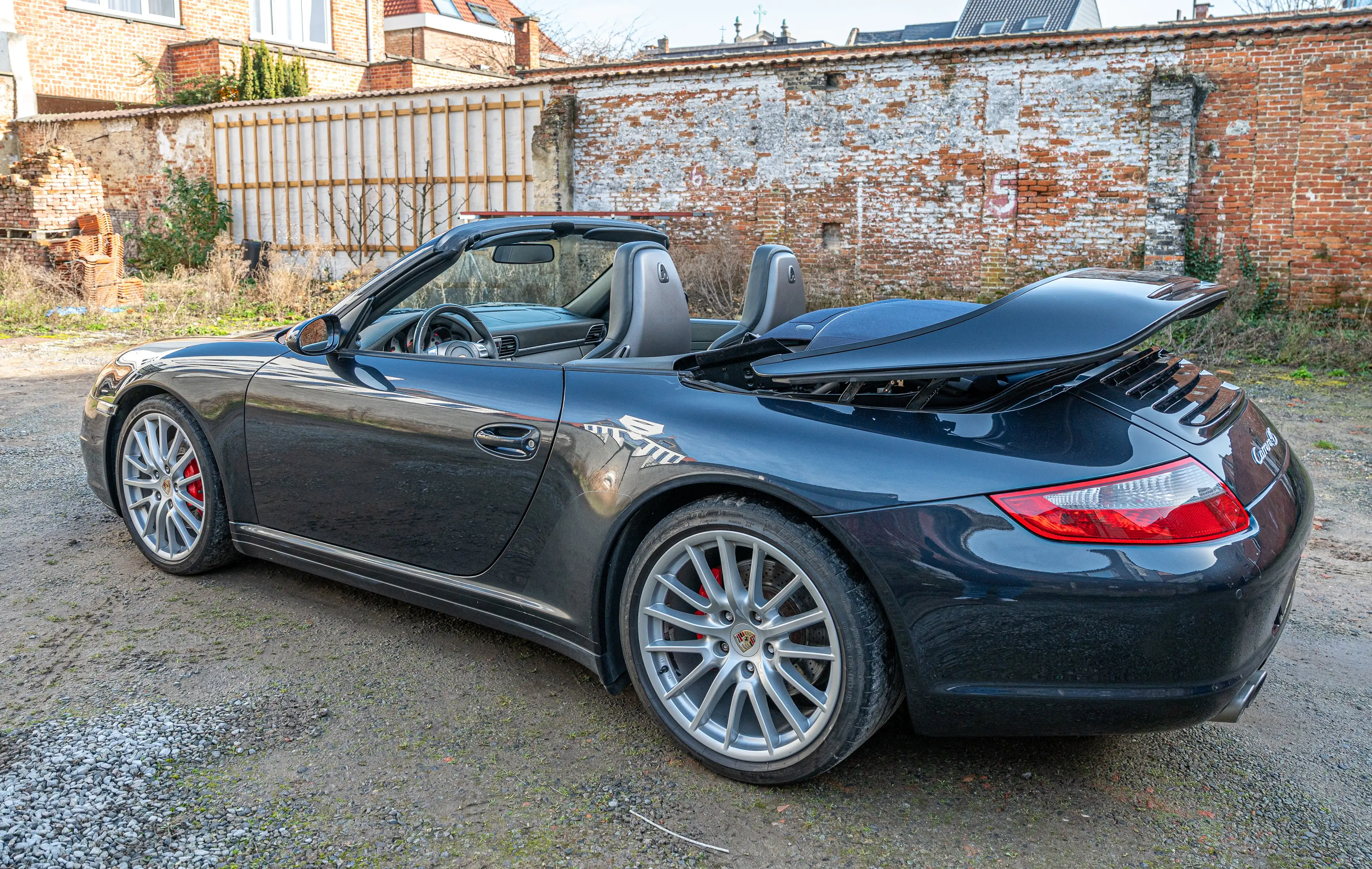 Porsche 997 Carrera 4S cabrio — photo 6