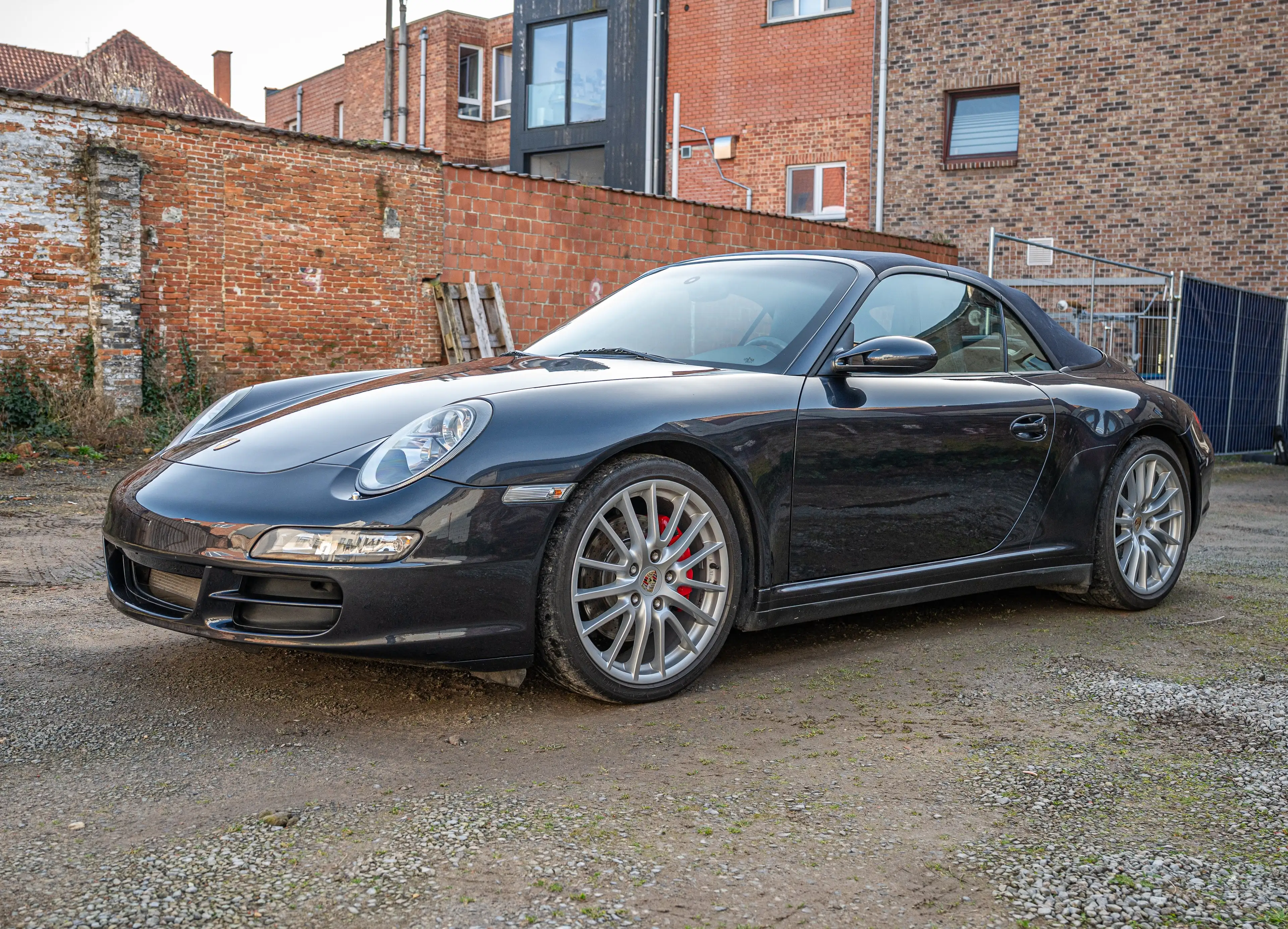 Porsche 997 Carrera 4S cabrio — photo 3