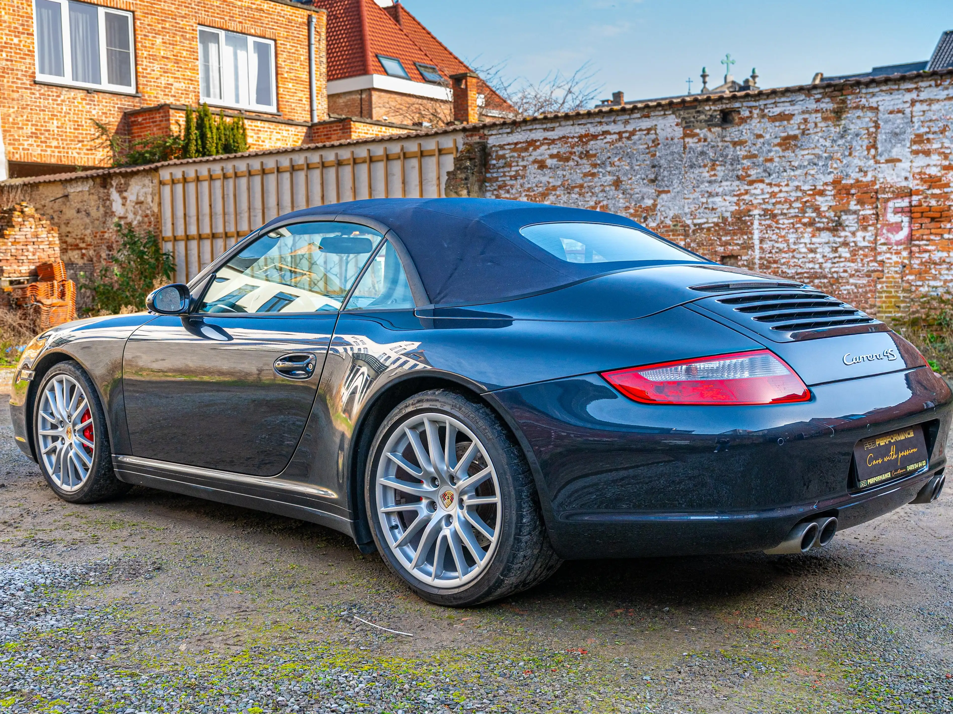 Porsche 997 Carrera 4S cabrio — photo 4