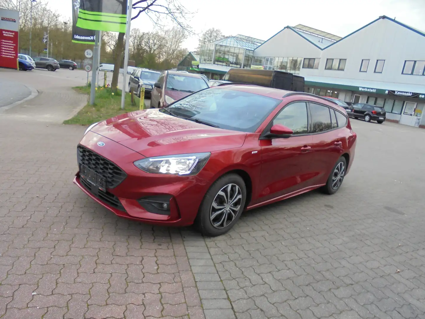 Ford Focus ST-Line Red - 1