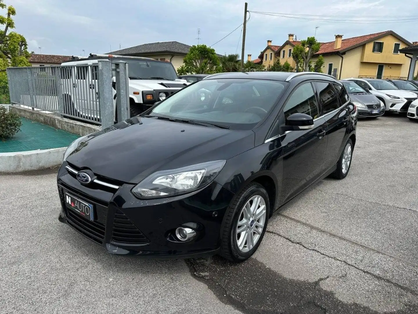 Ford Focus 1.6 120 CV GPL SW Titanium Černá - 1