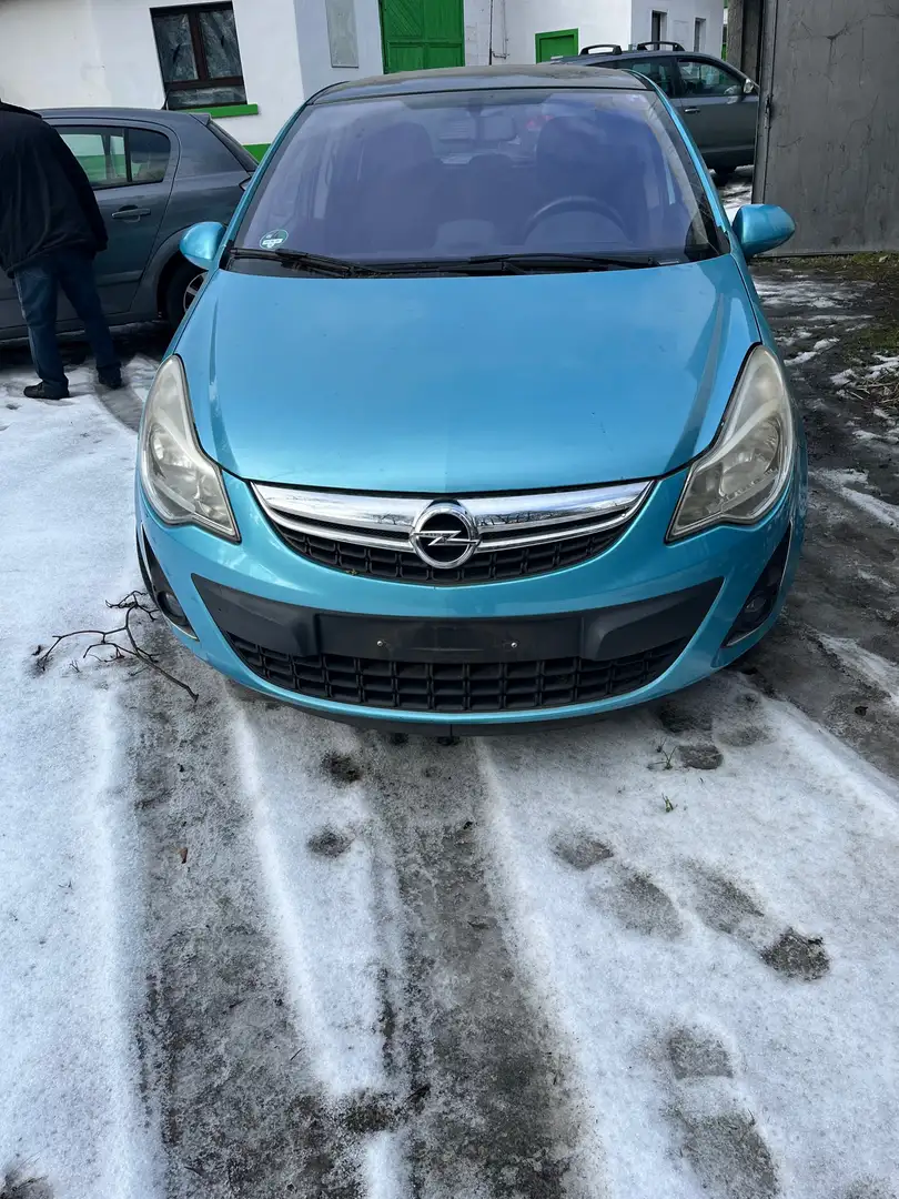 Opel Corsa Color Edition Blauw - 1
