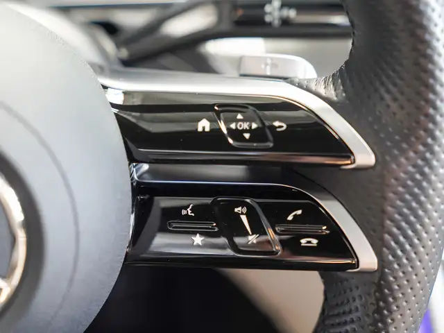 Mercedes-Benz Cle view 15