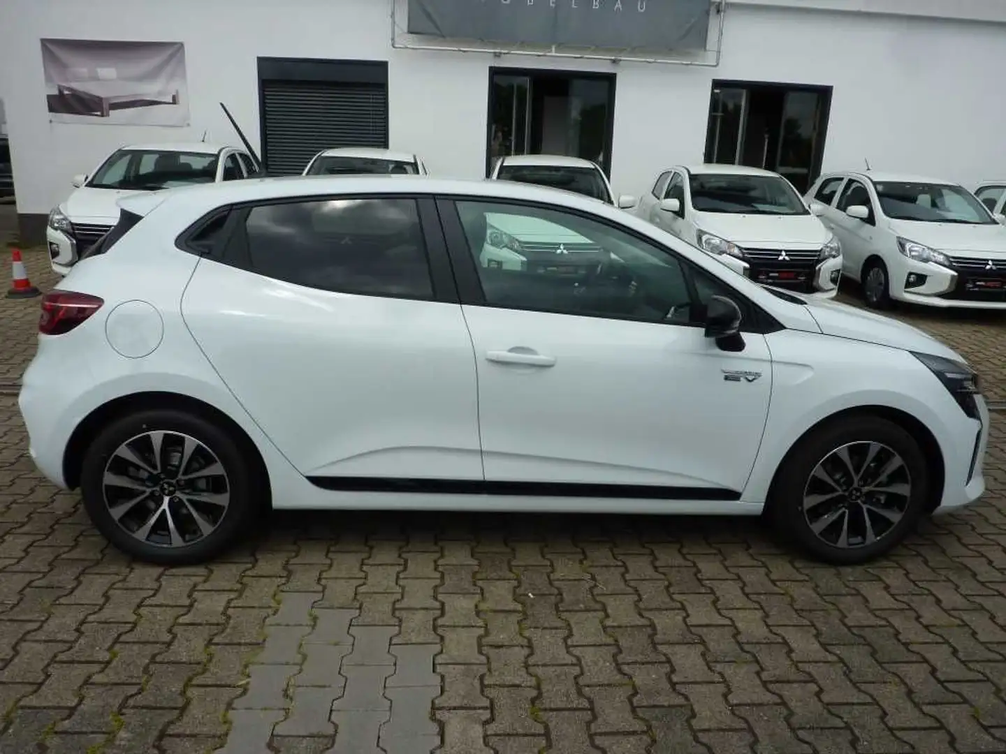 Mitsubishi Colt PLUS 1.0 Benziner 5-Gang Weiß - 2