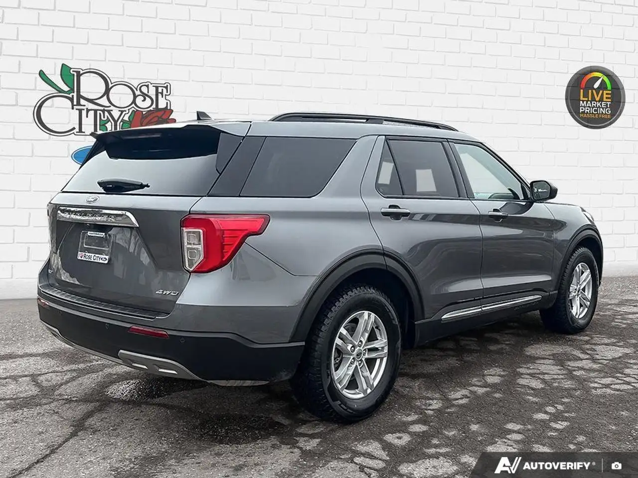 Ford Explorer снимка Ford Explorer