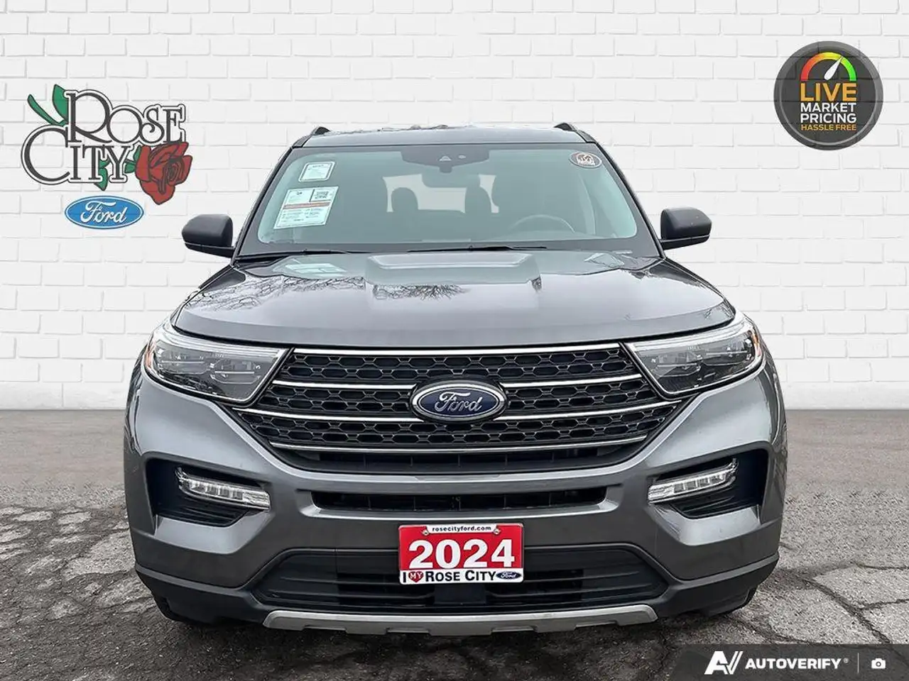 Ford Explorer снимка Ford Explorer