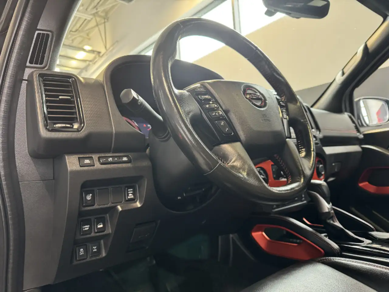 Nissan Frontier снимка Nissan Frontier