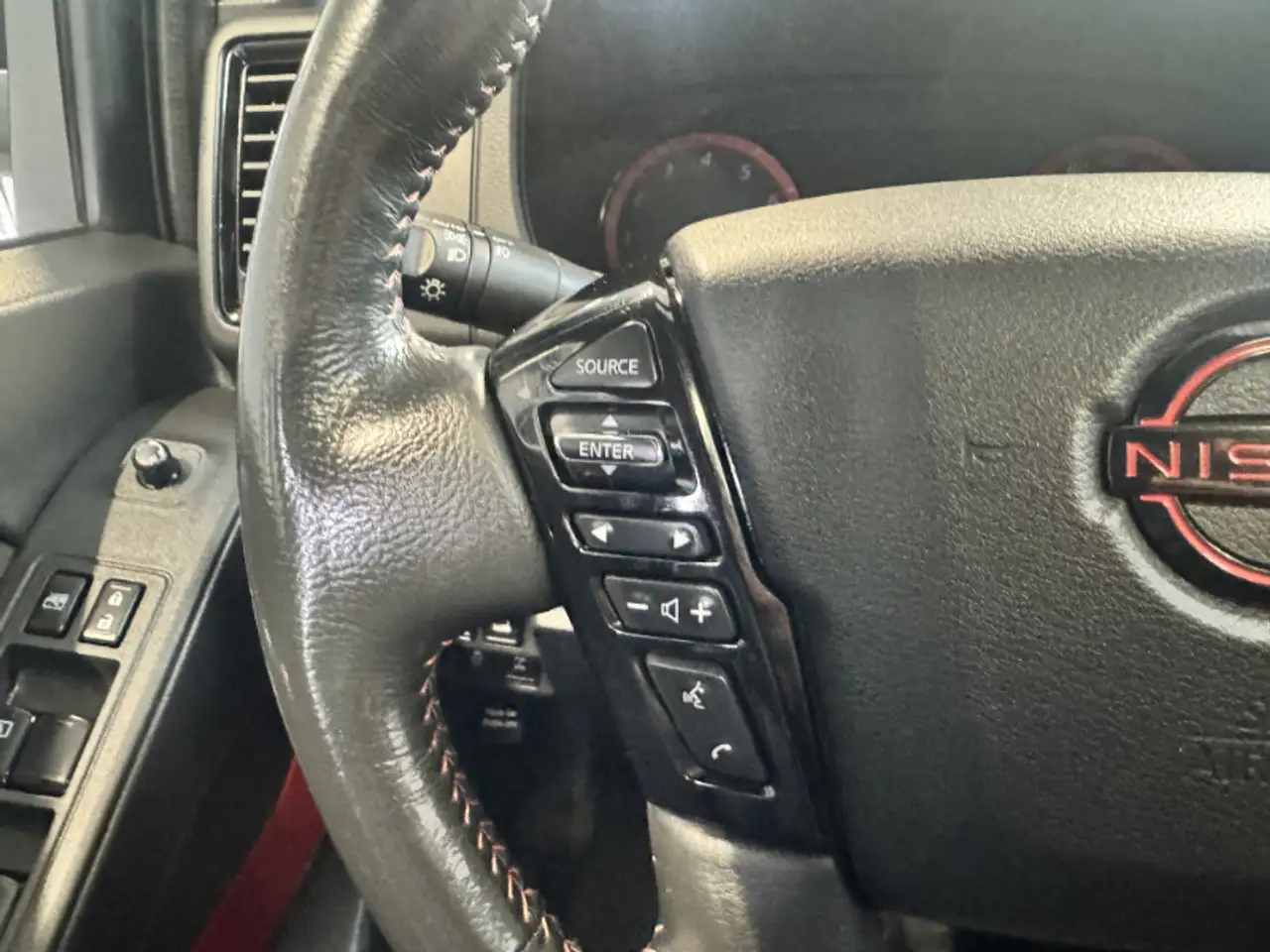 Nissan Frontier снимка Nissan Frontier