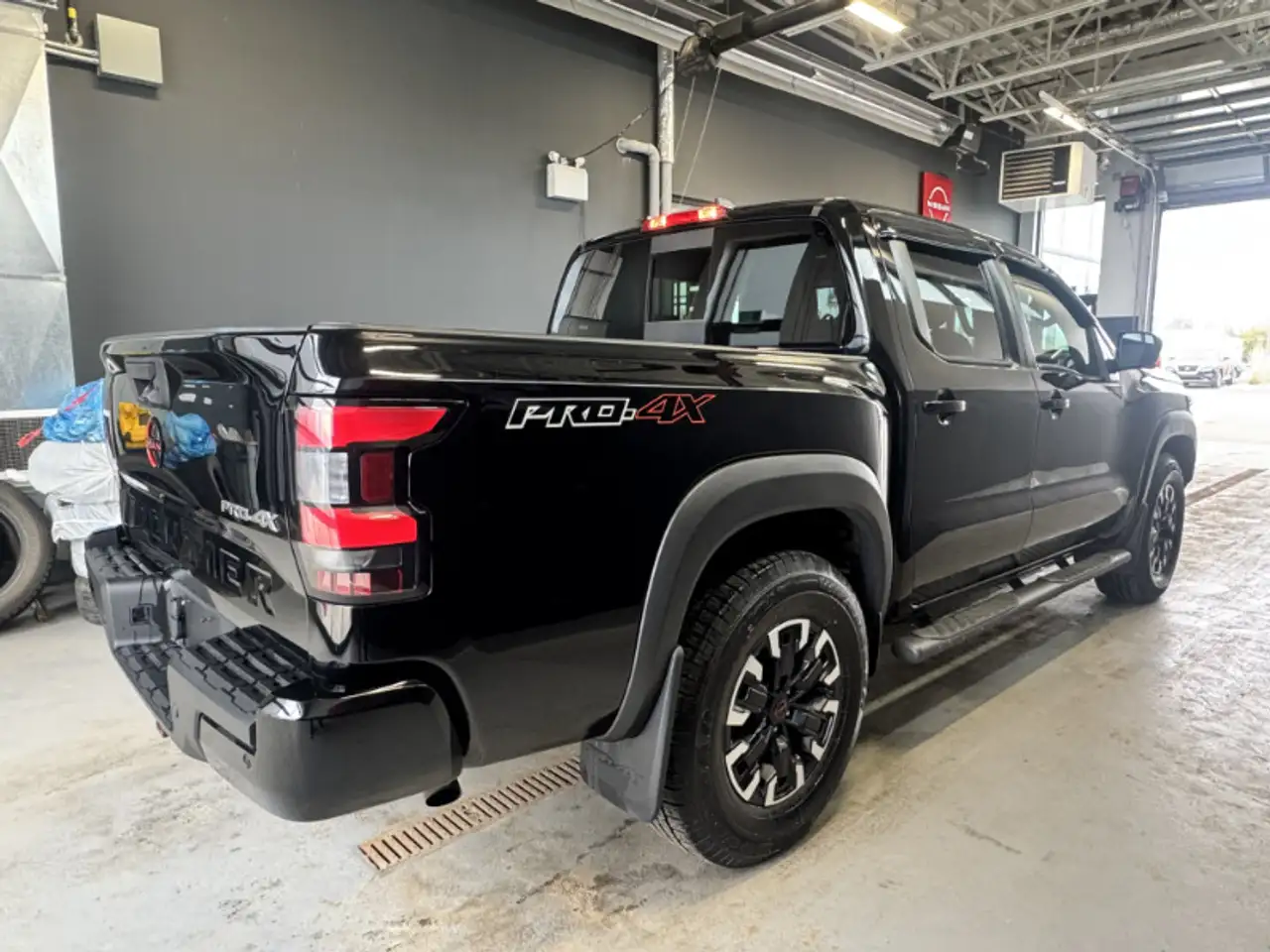 Nissan Frontier снимка Nissan Frontier