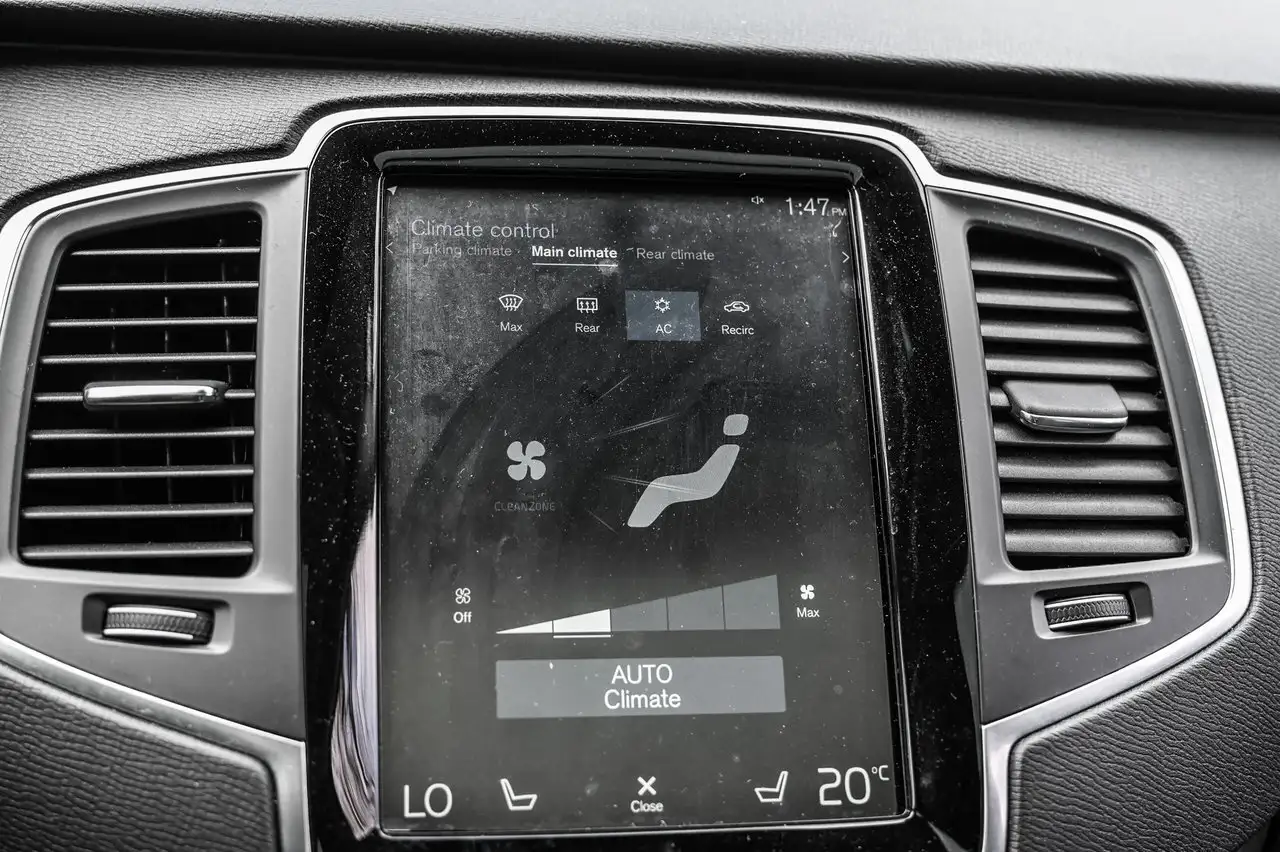 Volvo XC90 снимка Volvo XC90