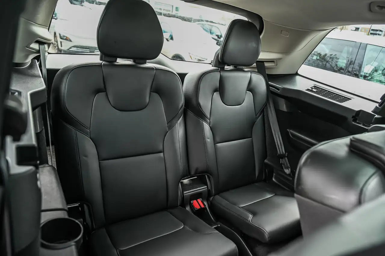 Volvo XC90 снимка Volvo XC90