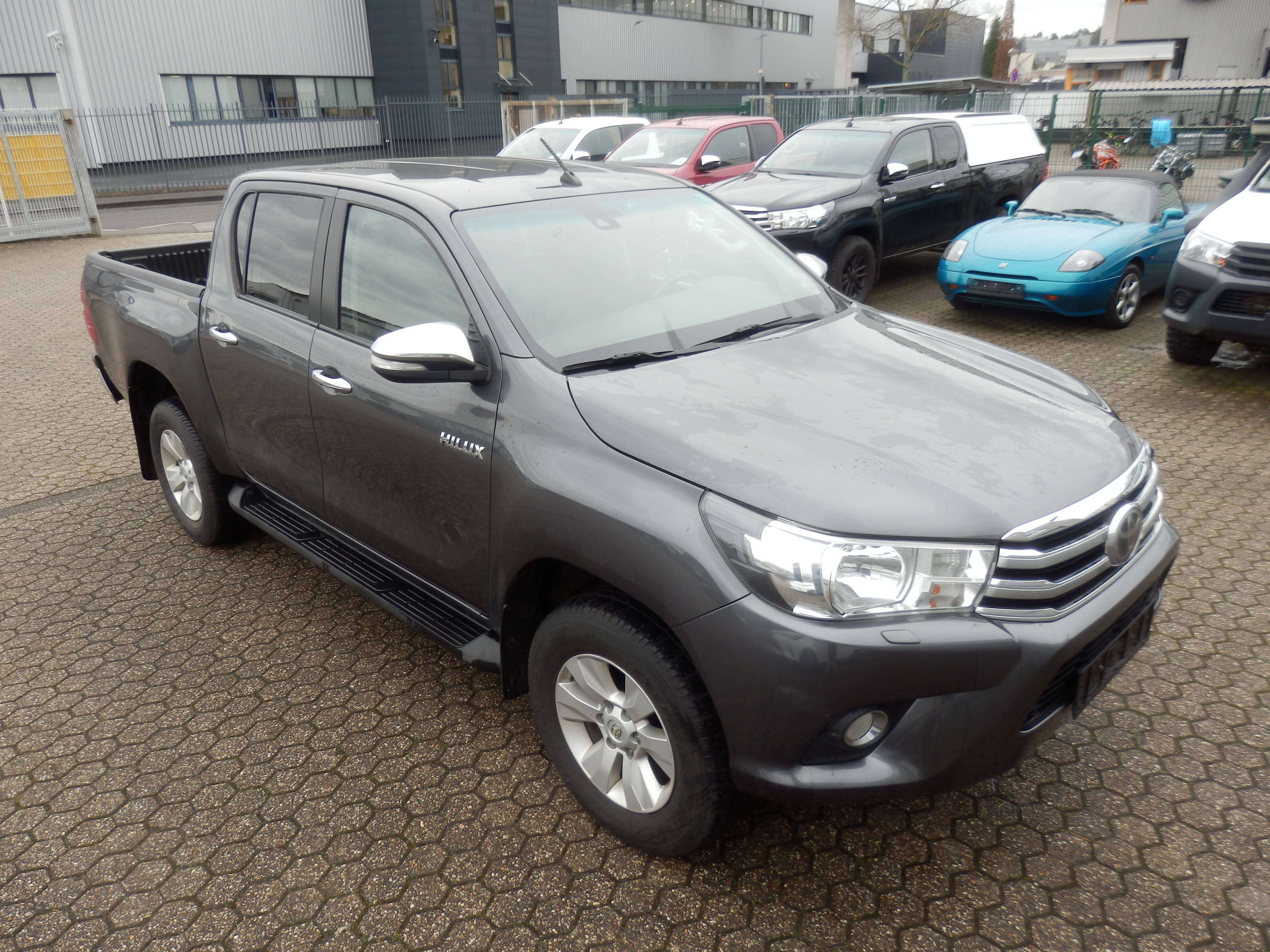 Toyota Hilux