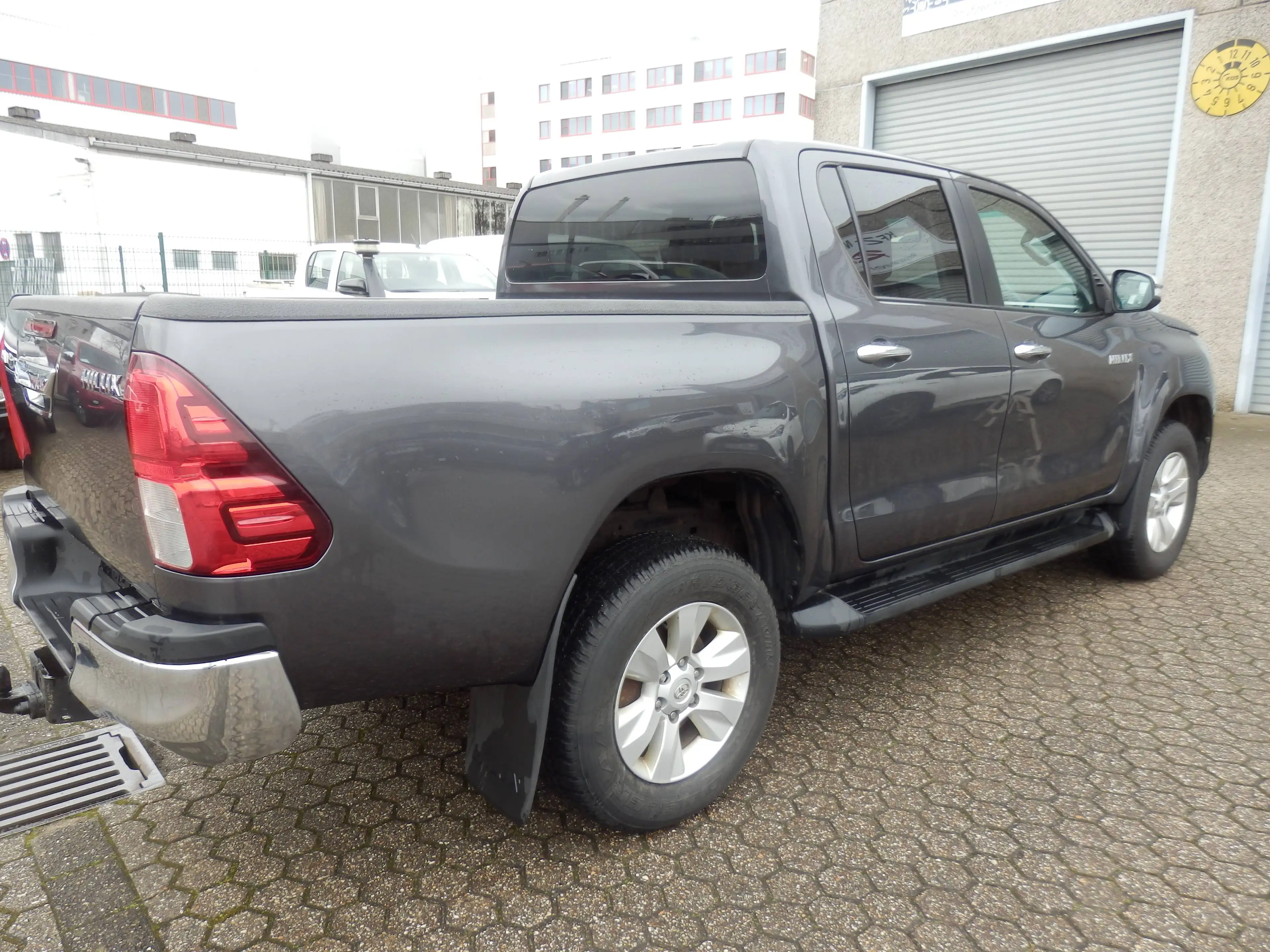 Toyota Hilux Double Cab Duty 4x4, Automatik, Cool Paket, Sitzheizung, Navigation, Klima, AHK, Scheckheft — photo 5