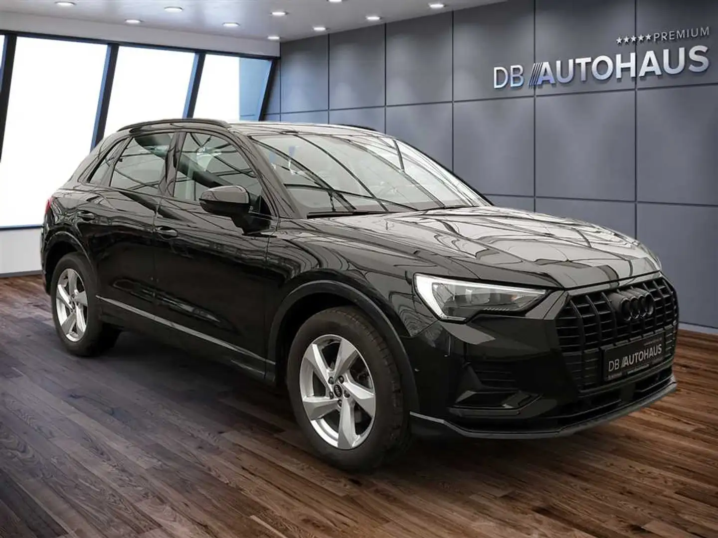 Audi Q3 advanced 35 1.5 TFSI Negro - 2