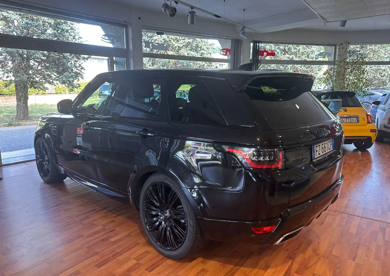 Land Rover Range Rover Sport 3.0 tdV6 HSE auto - 2