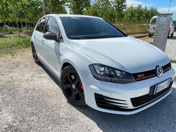 5p 2.0 tsi Performance