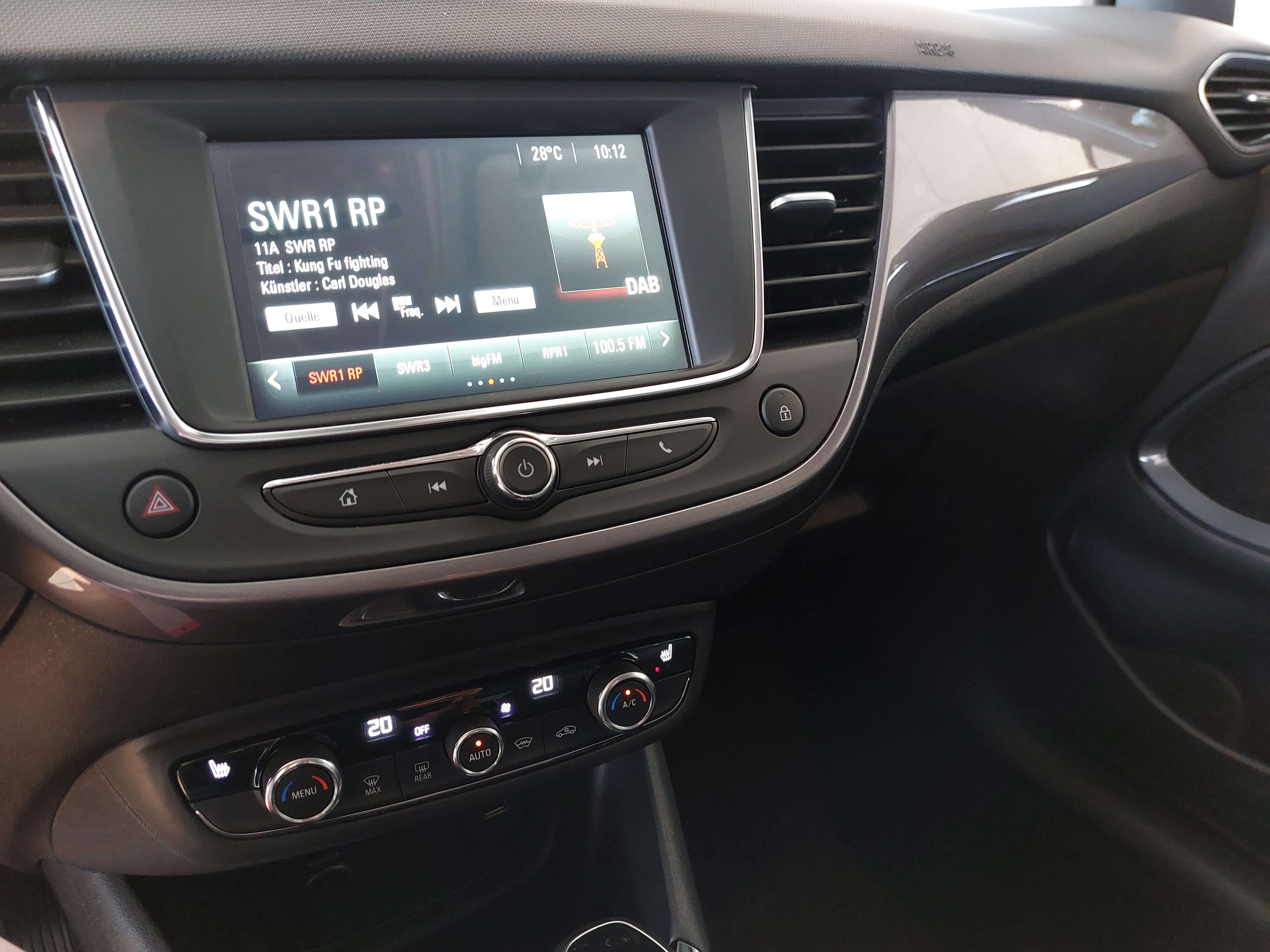 Opel Crossland X