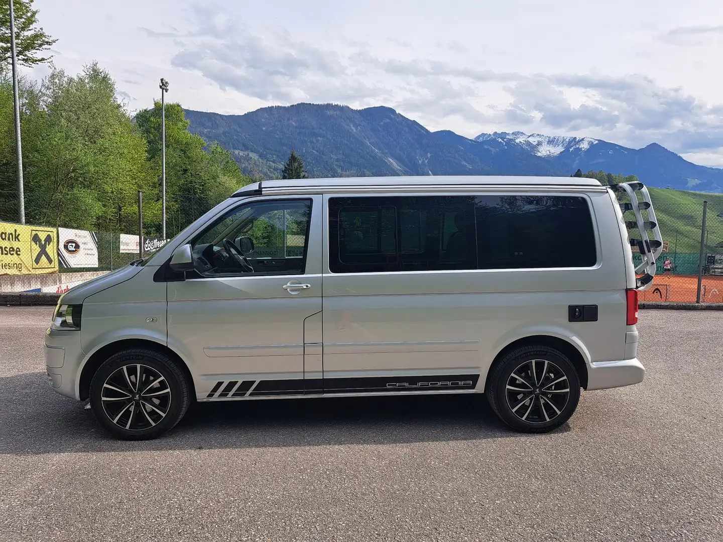 Volkswagen T5 California Comfort Line 4Motion Silber - 2