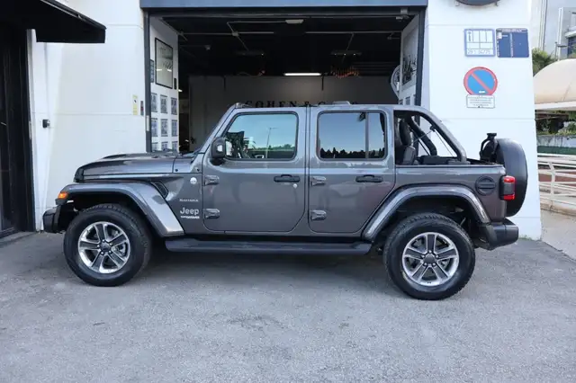 Jeep Wrangler view 9