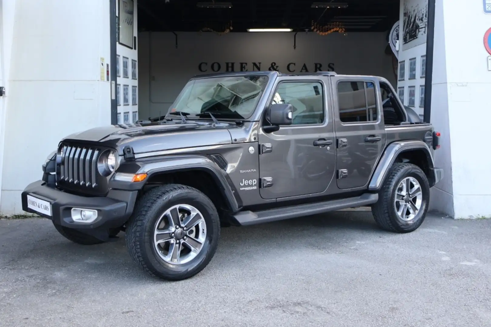 Jeep Wrangler Unlimited 2.2CRD Sahara 8ATX - 2
