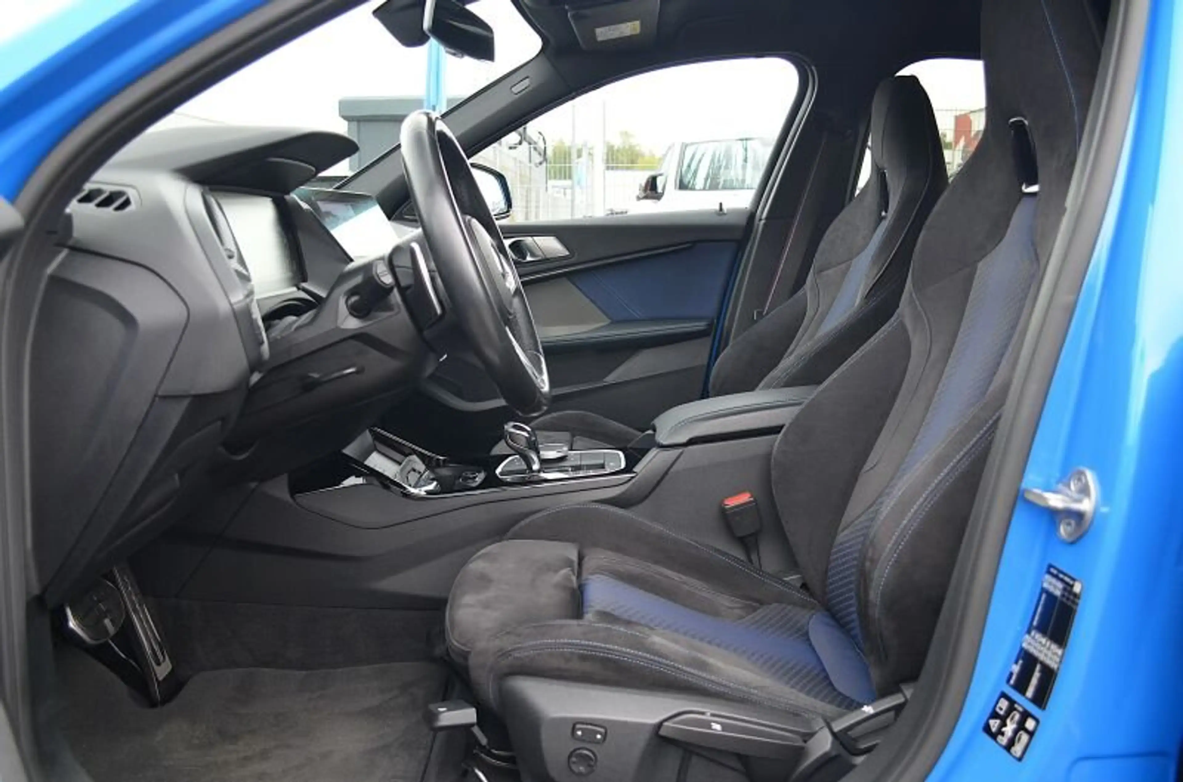 BMW M1 i xDrive M-Sportsitz.M-Aero.HuD.Kam.Har/Kard — photo 8