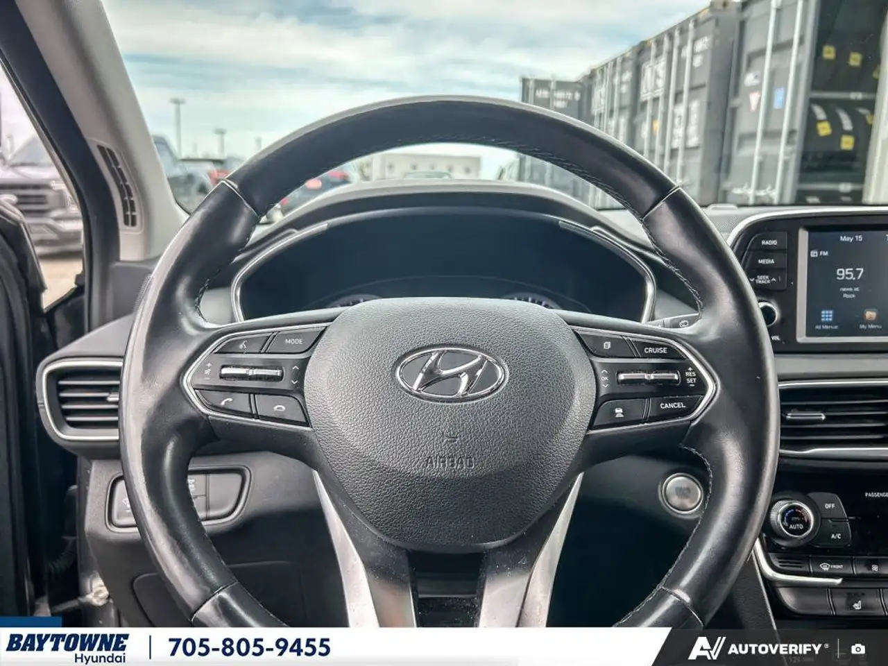 Hyundai SANTA FE снимка Hyundai SANTA FE