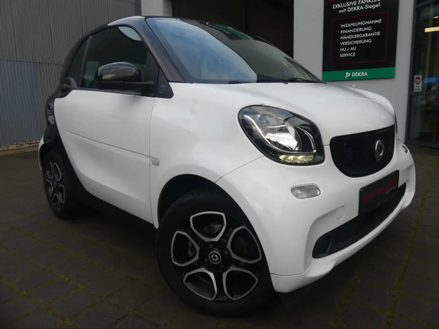 smart forTwo ForTwo coupe electric drive EQ AUTOM/LEDER/NAVI Siyah - 1