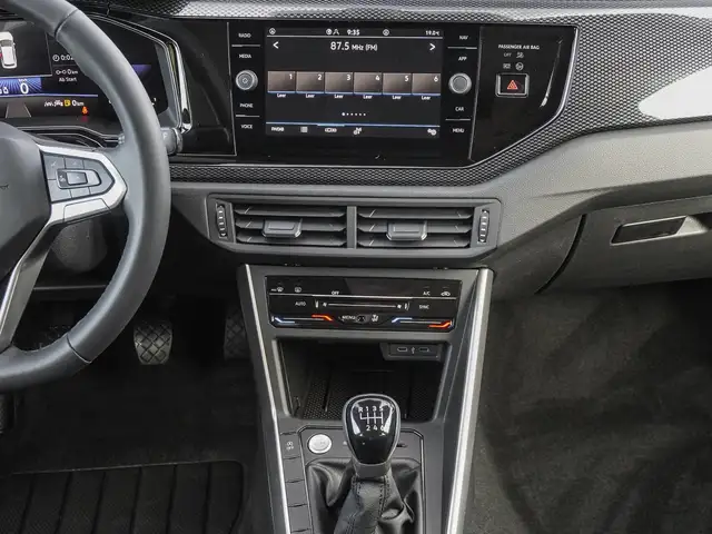 Volkswagen Taigo view 12