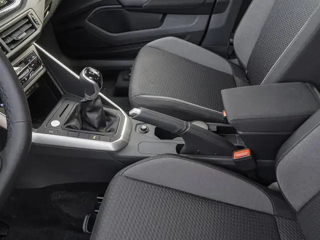Volkswagen Taigo view 14