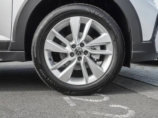 Volkswagen Taigo view 7