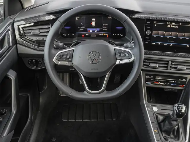 Volkswagen Taigo view 11