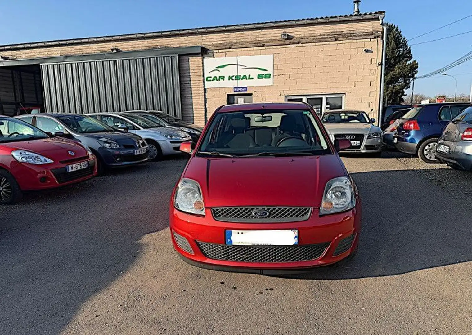 Ford Fiesta 1.4 16V 80CH GHIA 5P Or - 2
