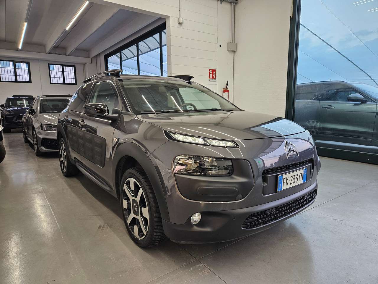 Citroen C4 C4 Cactus 2014 Cactus 1.6 bluehdi Shine 100cv