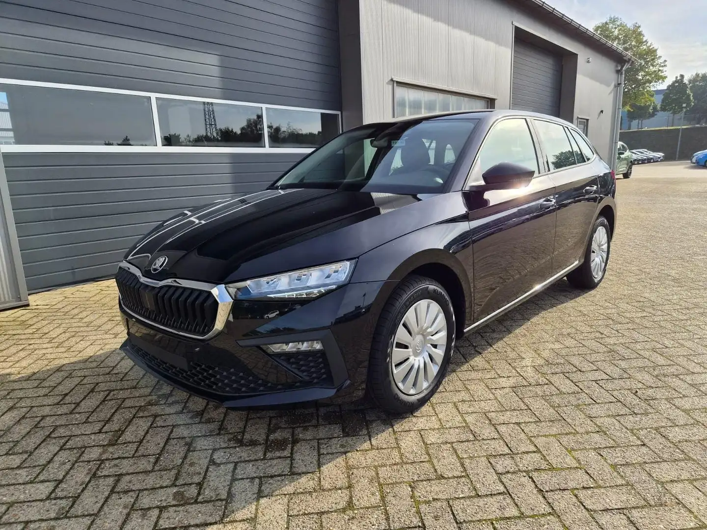 Skoda Scala 1.0 TSI 115PS DSG Selection Klimaautomatik Sitz... Schwarz - 1